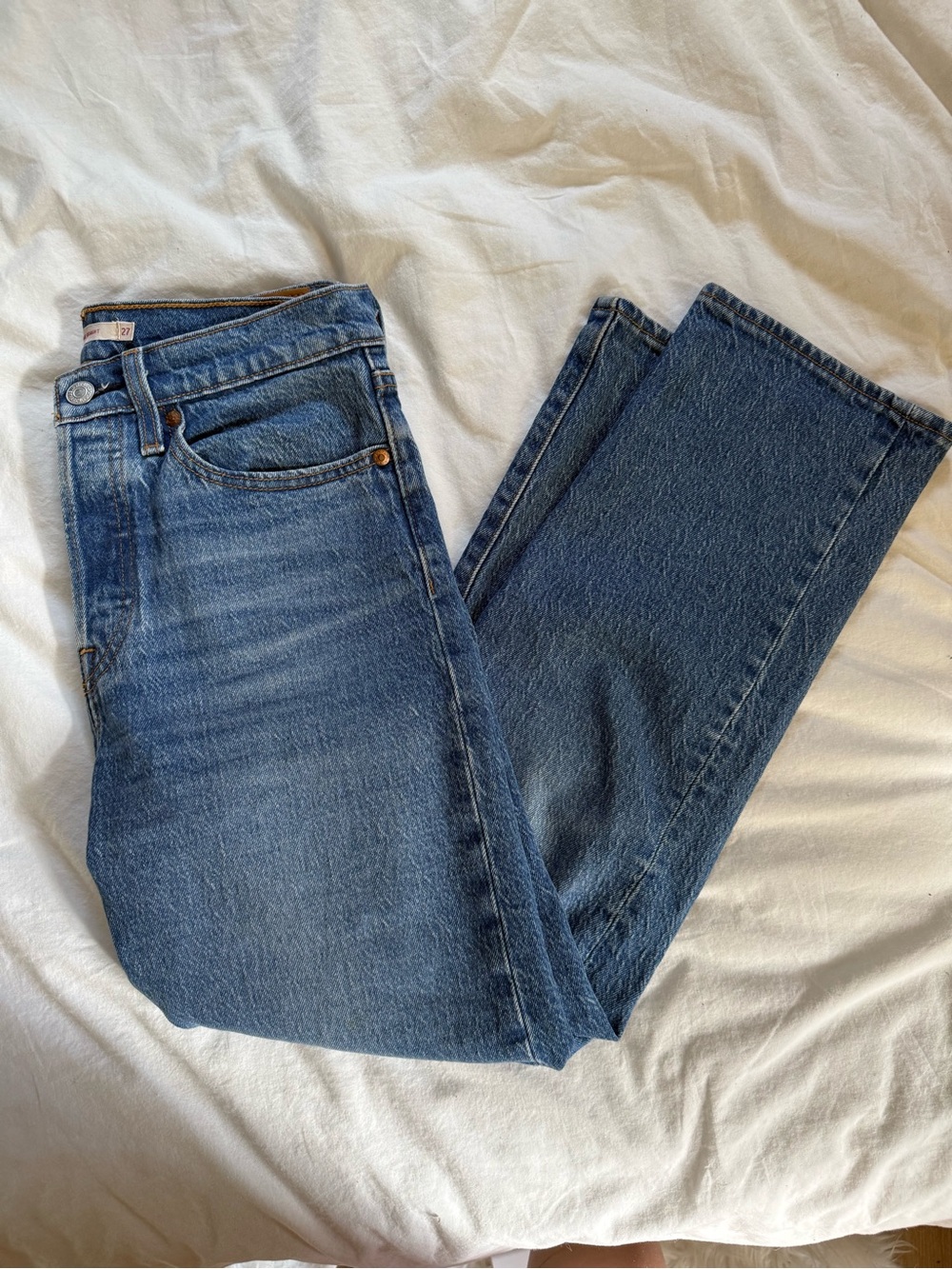 Levi’s Wedgie Straight Denim Blue Jeans size 27